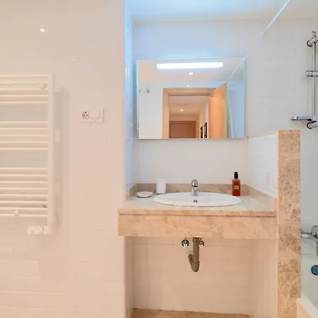 Alterhome Apartamento Con Piscina Maria Zambrano * Μάλαγα